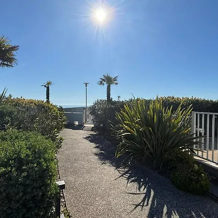 アパート Plage, Piscine, Balcon, Animaux, Parking - Fr-1-194-201 *