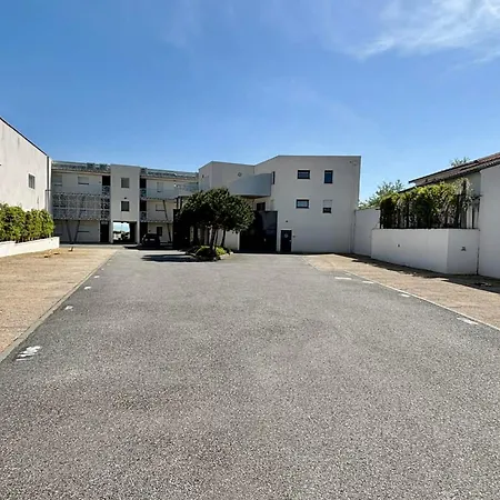 Plage, Piscine, Balcon, Animaux, Parking - Fr-1-194-201 *