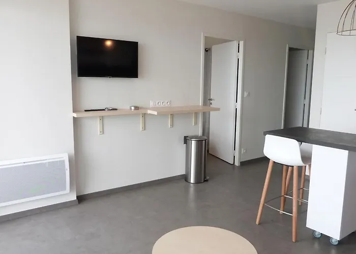 Plage, Piscine, Balcon, Animaux, Parking - Fr-1-194-201 Apartment