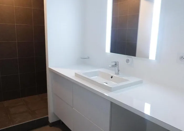 Plage, Piscine, Balcon, Animaux, Parking - Fr-1-194-201